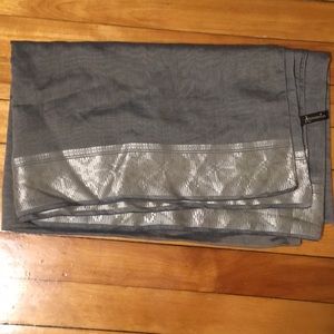 Grey and silver light scarf